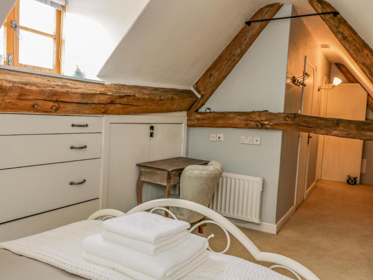 Fox Den Cottage Castle Combe Extérieur photo