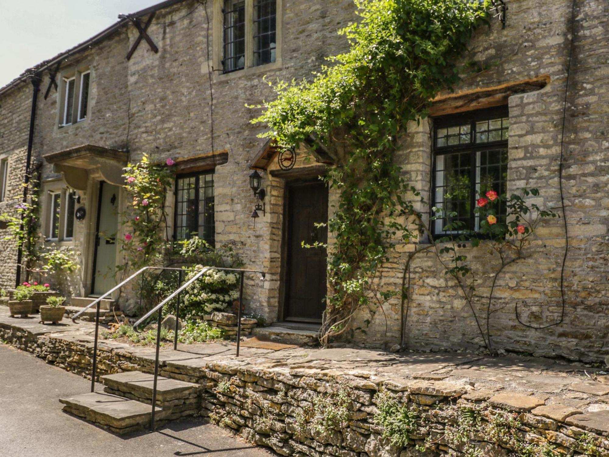 Fox Den Cottage Castle Combe Extérieur photo